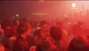Allemagne: la Tanzverbot, l'interdiction de danser, fait...