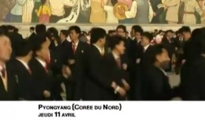 Des milliers de Nord-Coréens dansent en hommage à leurs dirigeants