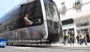 Les essais du tramway de Tours en centre-ville