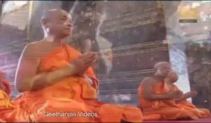 Buddha Chants Sangha Vandhana