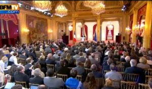François Hollande: François Hollande veut "réduire de moitié la propension d'élèves qui sortent sans qualification" – 16/05