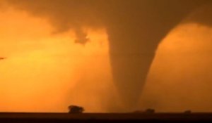 Des tornades impressionnantes dans le centre des Etats-Unis