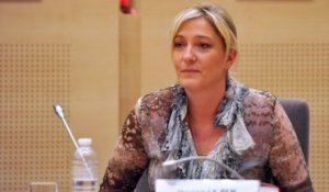 Marine LE PEN défend l'emploi et les conditions de travail des salariés Nordistes.