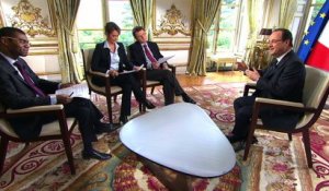 Interview du président de la République sur France 24, RFI et TV5Monde