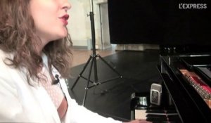 Sophie Maurin en piano voix pour une session acoustique