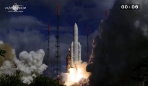 Décollage d'Ariane 5 avec Alphasat (25/07/13)