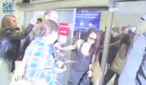 Arrivées de Kristen Stewart, Kirsten Dunst et Garrett Hedlund à l'aéroport international de Nice.