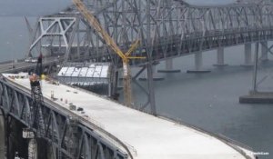 La construction du Bay Bridge à San Francisco en Time-Laps