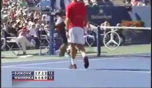Tennis : Stanislas Wawrinka casse sa raquette