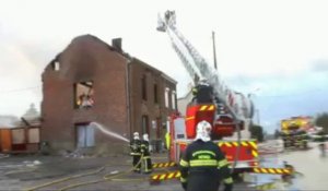 Incendie dans une grande bâtisse à Saint-remy du Nord