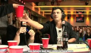 Kev Adams boit des sodas écoeurants - C'Cauet sur NRJ