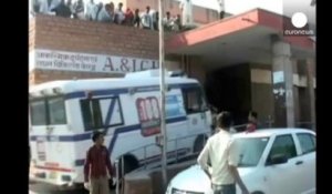 Accident de car en Inde : 34 touristes français blessés