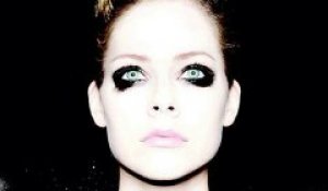 Avril Lavigne Featuring Marilyn Manson - Bad Girl (extrait)