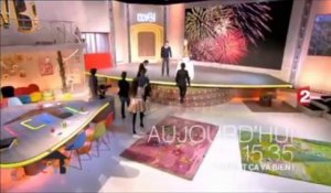 Mireille Mathieu Souhaite Un Joyeux Anniversaire A Stephane Bern Sur Orange Videos