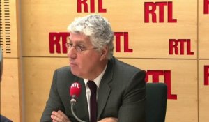 Philippe Martin : "L'écotaxe suspendue jusqu'à la remise à plat de la fiscalité"