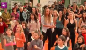 Téléthon 2013 : Flashmob à Saint Jean d'Illac (33)