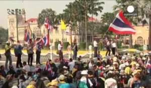 L'opposition thaïlandaise reste mobilisée malgré la dissolution du Parlement