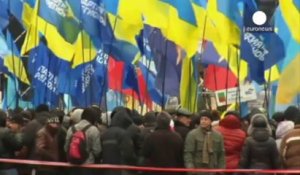 La visite de Ianoukovitch à Moscou agace l'opposition