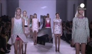 Haute couture parisienne avec "On aura tout vu" et Giambattista valli