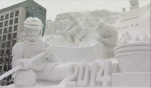 Des sculptures géantes de glace à Sapporo
