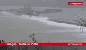 Camaret-sur-Mer (29). Les images de la tempête Petra