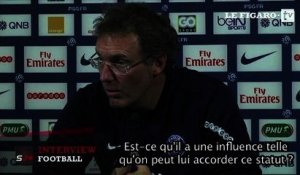 Laurent Blanc agacé: «Ce n'est pas Ibrahimovic qui fait l'équipe»