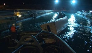 Remorquage d'un conteneur - Abeille Liberté / Base navale Cherbourg