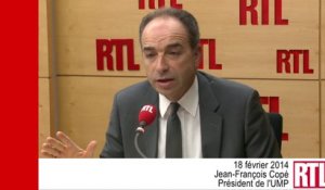 "Tous à poil" : Jean-François Copé dénonce les "insultes" des ministres à son égard