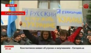 Ukraine : partisans et adversaires de la révolution se font face en Crimée