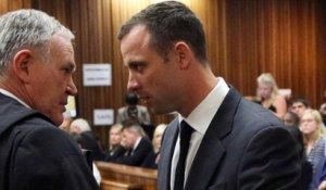 Pistorius plaide non coupable