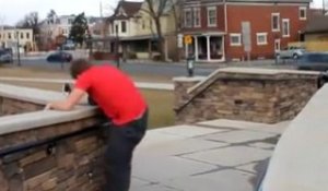 S'éclater les noix en Parkour! Gros Fail...