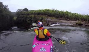 Sauter une cascade de 20m en Kayak !!