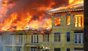 USA : un ouvrier sauvé in-extremis d’un immeuble en feu