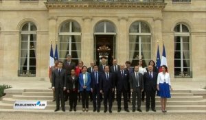 Premier conseil des ministres du gouvernement Valls