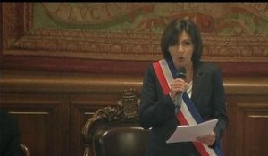 Anne Hidalgo élue maire de la capitale par les conseillers de Paris - 05/04