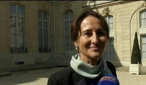 Réduction des régions: Royal "va consulter les élus" de Poitou-Charentes et d'Aquitaine - 09/04