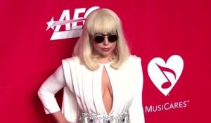 Lady Gaga chercherait à tout contrôler