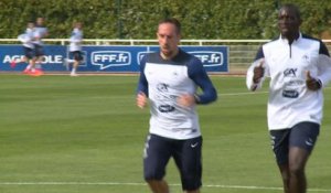 Bleus - Benzema : "Ribéry contrarié, Varane récupère vite"