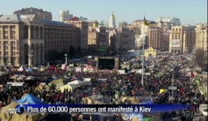 Ukraine: plus de 60.000 manifestants se sont rassemblés à Kiev