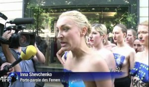 Européennes: les Femen manifestent contre le FN