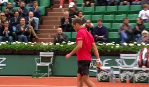 2014 French Open . R.Gasquet's reaction before his R4