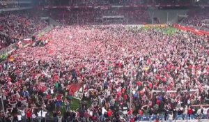 Cologne fête sa montée en Bundesliga comme il se doit !