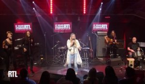 Anastacia - Stupid little things en live dans le Grand Studio RTL