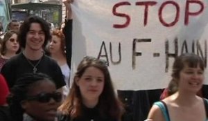 Des milliers de jeunes manifestent contre le FN - 29/05