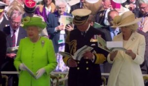 D-Day: l'hommage de la Reine au cimetière de Bayeux