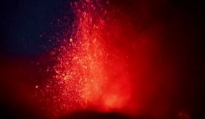 Nouvelle superbe éruption de l'Etna en Sicile