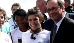 Solidays 2014: François Hollande arbore de nouvelles lunettes - 30/06