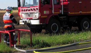 Breuil-le-Sec: un champ détruit par les flammes