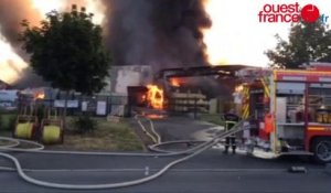 incendie magasin M Bricolage de Bain de Bretagne