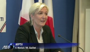 Marine Le Pen: "François Hollande doit stopper le traité transatlantique"